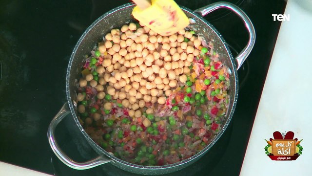 طريقة عمل أرز بالخضار والصوص وطاجن لحمة بالخضار | كل يوم أكلة