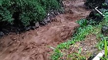banjir disungai kecil