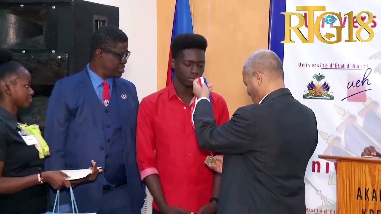 Akademi Kreyòl Ayisyen (AKA) klotire mwa lang manman ki te dewoule sou tèm: Lang Kreyòl nan lajistis