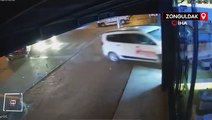 Zonguldak'ta kaza yapan araç beyaz eşya dükkanına girdi