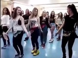 اجمل رقص بنات على أغنية تركية. روعة