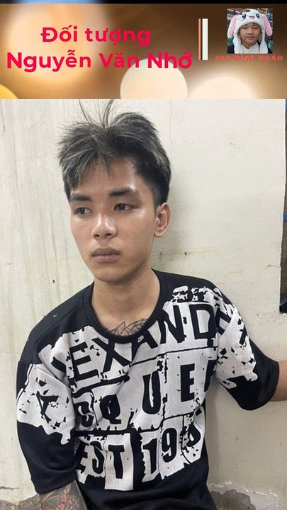 Chở bạn gái đi đâm trọng thương một thanh niên rồi rủ nhau trốn vào TPHCM