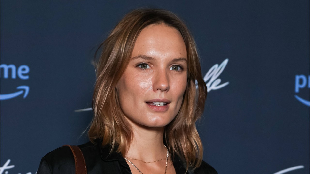 Voici - Ana Girardot : qui est son mari Oscar Louveau, dont elle avait divorcé une première fois