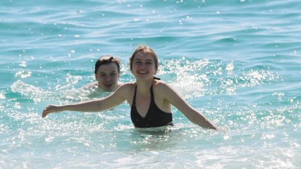 Martın ilk günü denize girdiler