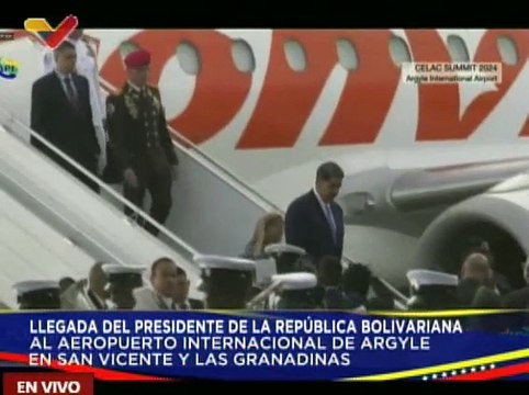 Jefe de Estado arriba a San Vicente y Las Granadinas para participar en cumbre de la CELAC