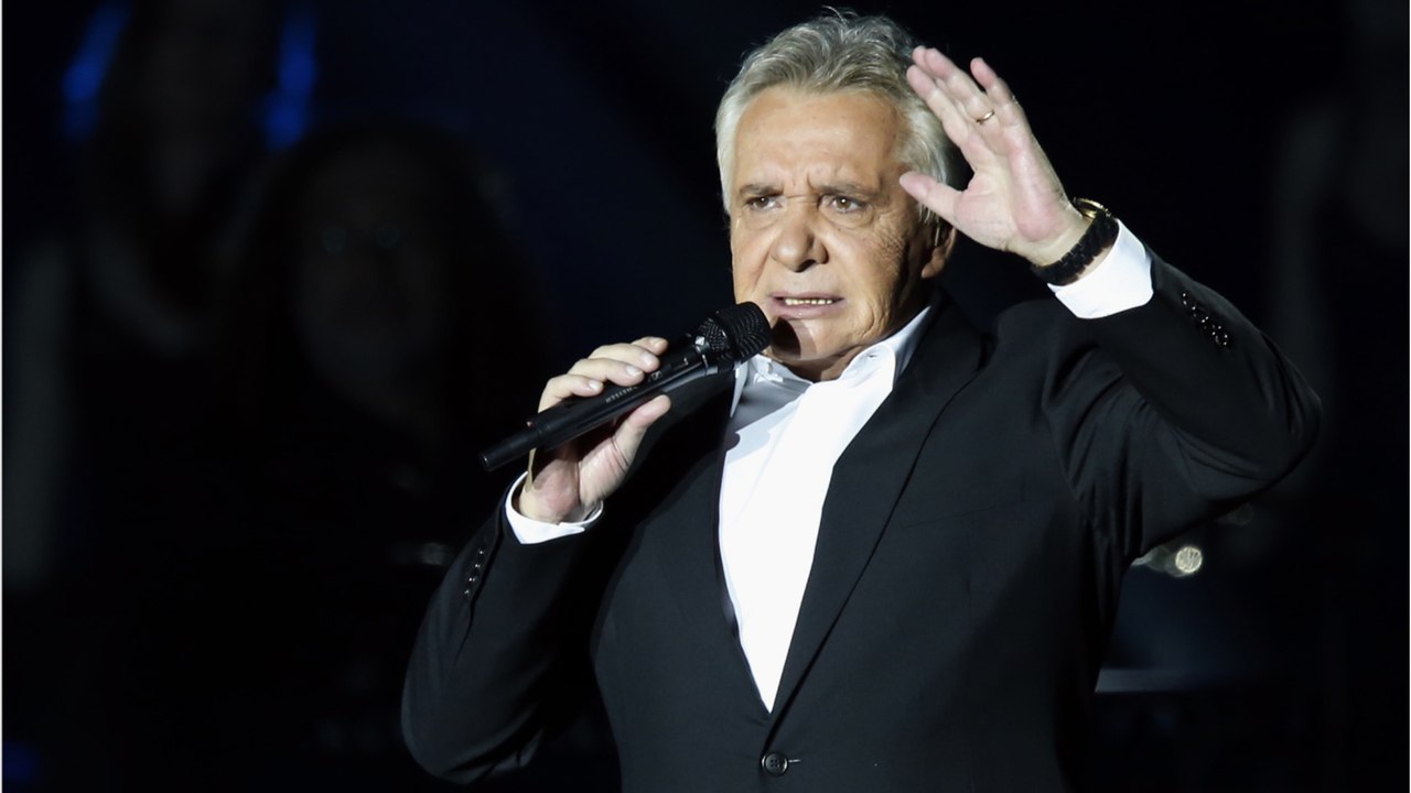 GALA VIDEO - Michel Sardou : son caprice de star pour… un shampooing !