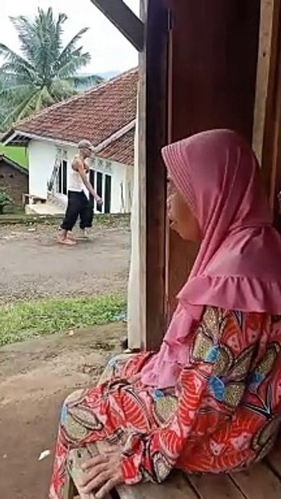 SUASANA KAMPUNG