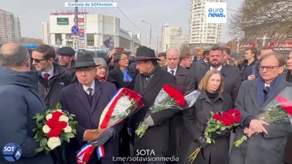 Una multitud despide a Navalni en Moscú tras su muerte en prisión