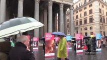 Aborto, a Roma il flash mob Pro Vita & Famiglia: 