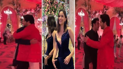 Anant-Radhika Pre Wedding: Ranbir Kapoor Sidharth Malhotra Hug Video; Taunt मारते हुए बोली ये बात!