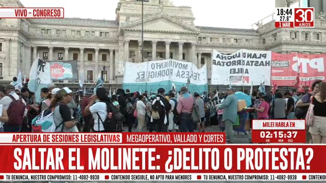 Convocan cacerolazo durante la apertura de sesiones legislativas