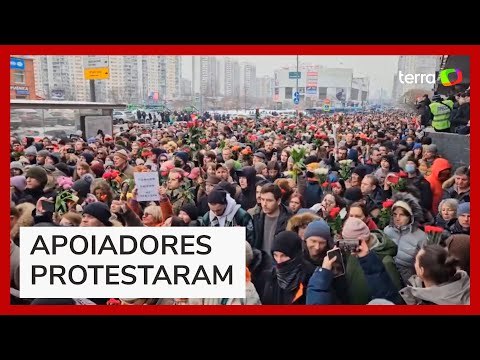 Multidão toma ruas de Moscou para funeral de Alexei Navalny, líder da oposição russa