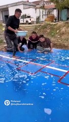 هتموت من الضحك