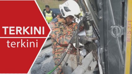 [TERKINI] Treler terbalik, Lebuhraya PLUS arah selatan sesak lebih 20km