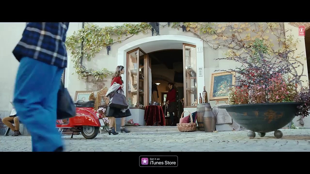 Aashiqui Aa Gayi (Full Video) Radhe Shyam _ Prabhas, Pooja Hegde _ Mithoon, Arijit Singh _ Bhushan K