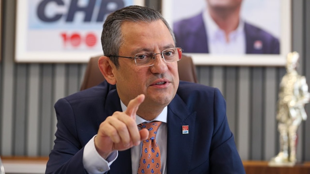 Özel'den Erdoğan'a çağrı: Kurum'u çek Pinokyo'yu aday göster