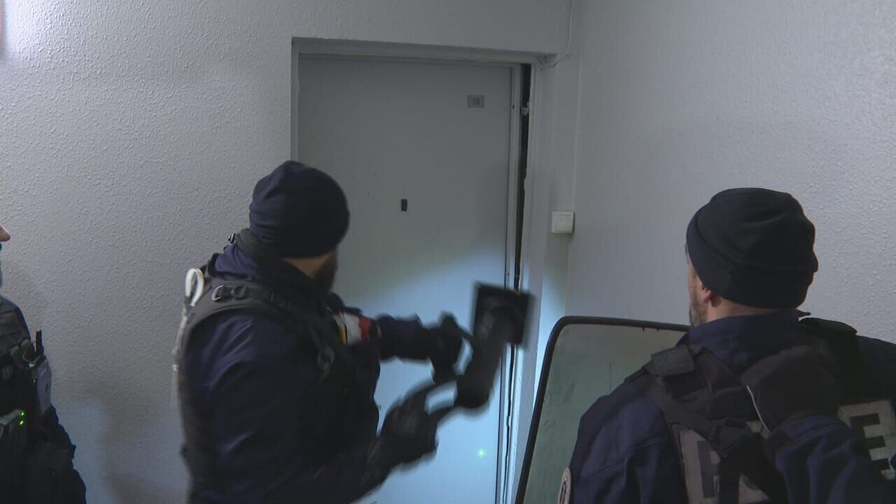 100 jours avec la police de Normandie vidéo bande annonce