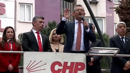 Özgür Özel'den Bahçeli'ye 'Atatürk' yanıtı: Bizim için ölmedi!