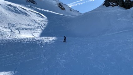 Daredevil Skier trying a stunt fails to maintain his balance *Ski Fail*