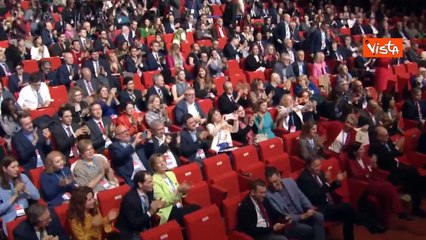 Il saluto in italiano del premier portoghese Costa al Pse: Grazie Elly