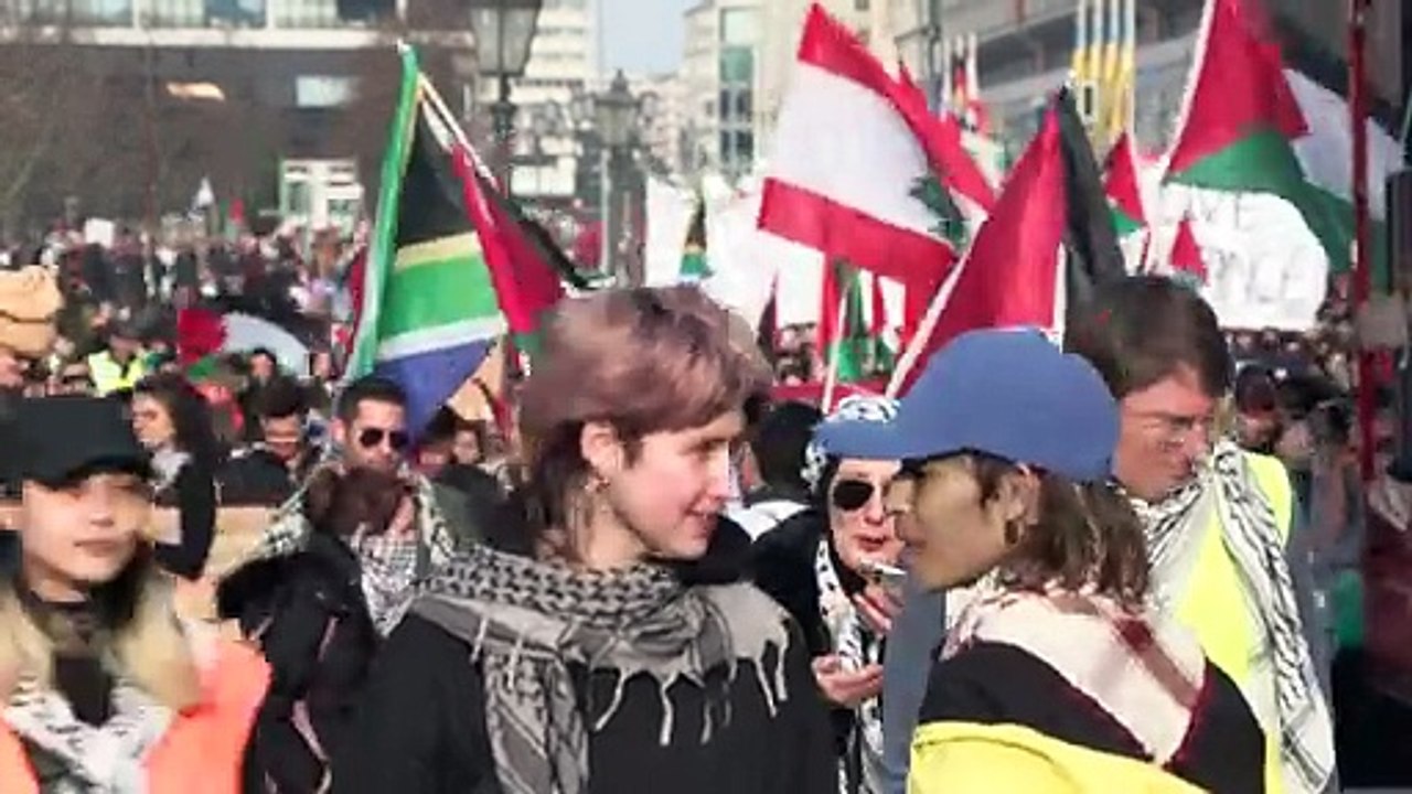 'Global South Resists': Tausende Menschen demonstrieren für einen Waffenstillstand in Nahost