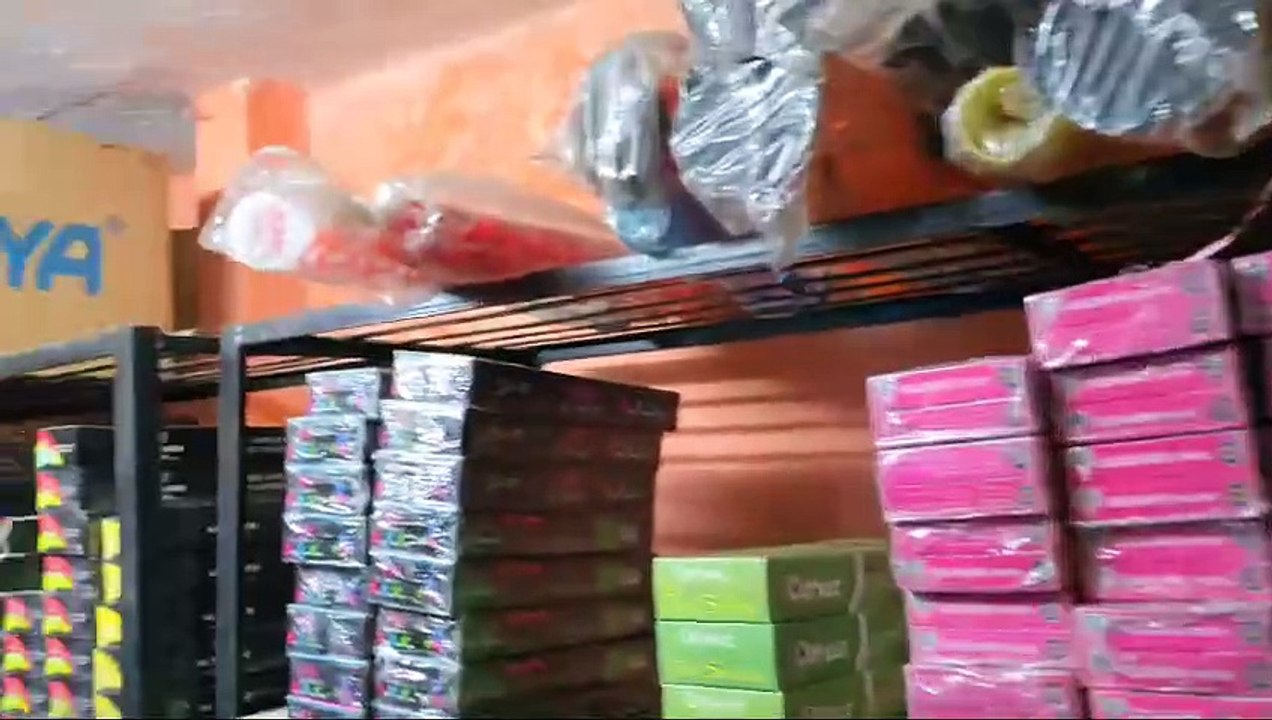 वीडियो देखें.....पान दुकान से राज्यभर में हुक्क...