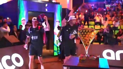 الثنائي غالان وليبرون يتوّج ببطولة موسم الرياض