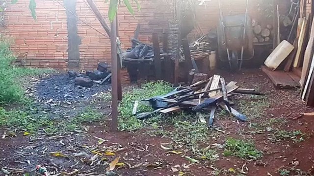 Bombeiros são acionados para combaterem incêndio no Santos Dumont