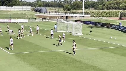 Newcastle Jets try to find an equaliser against Perth in Maitland