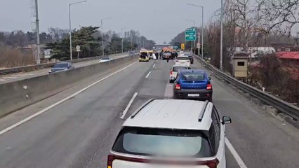 중부고속도로서 진로 변경 추돌 사고...1명 경상 / YTN