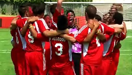 L'homme c'est elle Bande-annonce (EN)