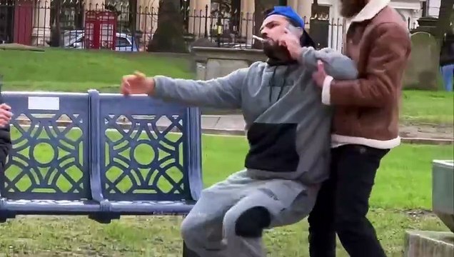 This guy doesn’t like sharing cigarettes prank - joker pranks