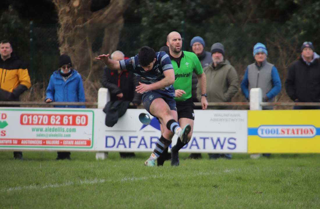 Young Aberystwyth side beat Felinfoel