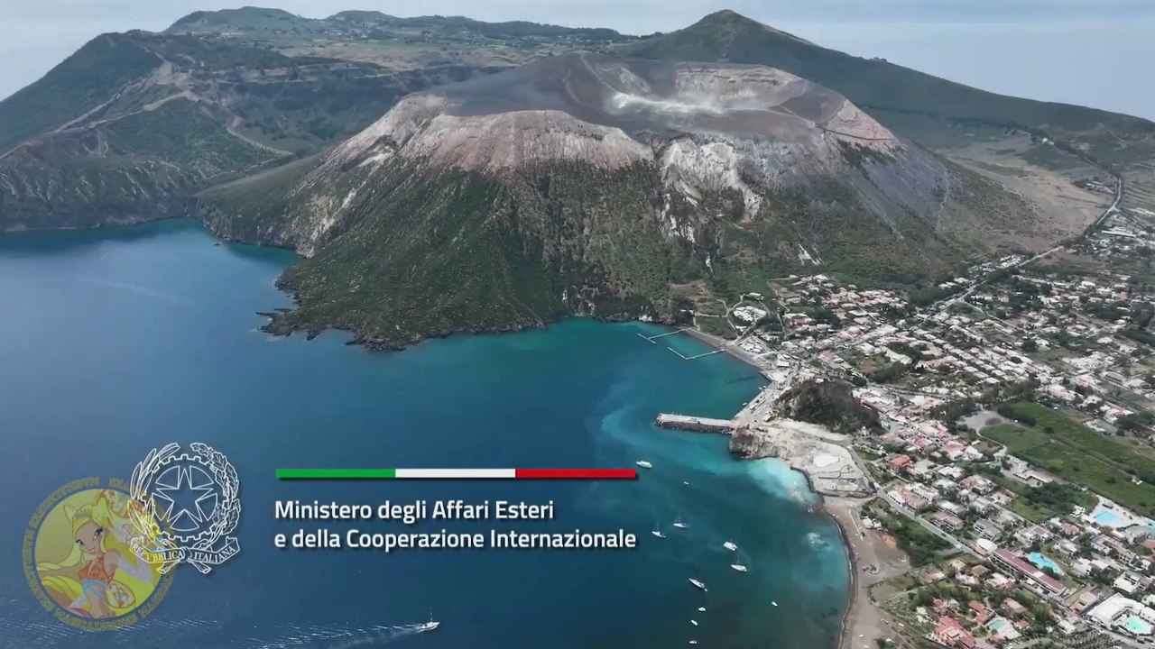 O Clube Das Winx, Descobrindo a Magia da Itália - Episódio 08 - O Parque Arqueólogo de Siponto! DUBLADO!