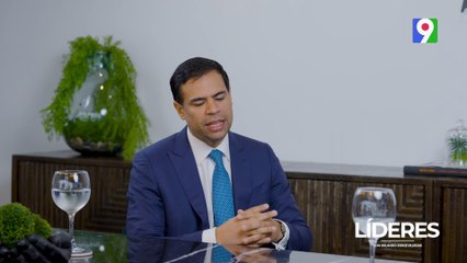 Luis Abinader repunta porque marcó la diferencia de los 20 años pasados | Líderes