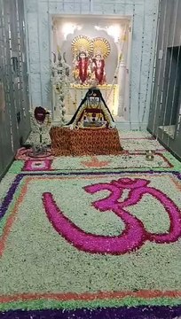 बैजनाथ के दर धूमधाम से विराजे शिव-गौरी, शिखर पर कलश स्थापित
