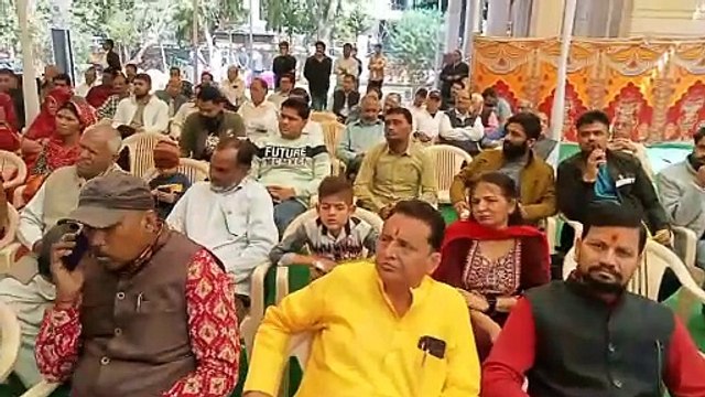 स्पीक आउट...लोग बोले: कुत्ते निकलने नहीं देते, बंदर छत पर आ जाते...सडक़ भी उधड़ी