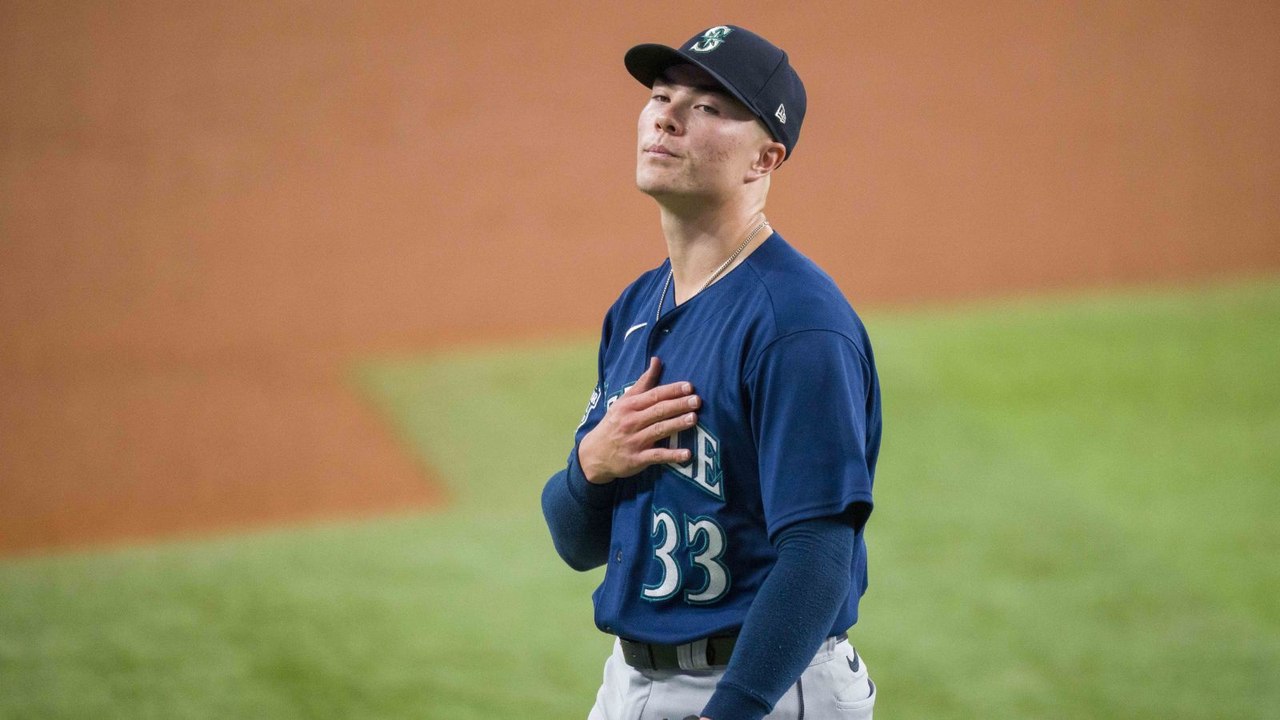 Mariners' Bryan Woo: A Fantasy Baseball Sleeper Pick