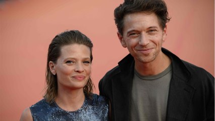 GALA VIDÉO - Raphaël et Mélanie Thierry, bientôt parents d’un troisième enfant : “C’est merveilleux”