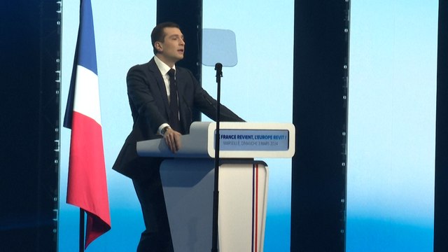 Européennes : pour son premier meeting de campagne, Bardella taxe Macron « de grand effaceur de la France »