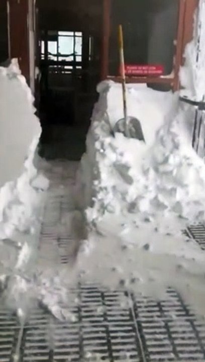 California hit massive snowstorm 2024