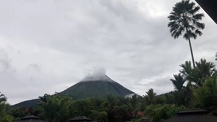 Volcan en el Arenal ✈️