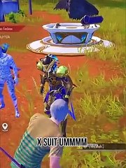 X-SUIT_VS_X-SUIT__#shorts_#pubgshorts(360p)