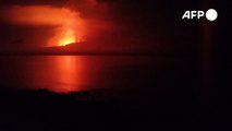 ثوران بركان في جزيرة غير مأهولة في أرخبيل غالاباغوس الإكوادوري