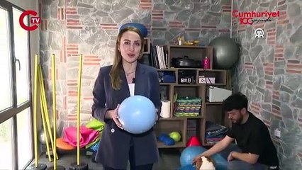 Obez Kedi Şiraz zayıflamak için pilates yapıyor