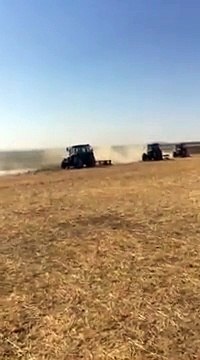 2xCase-IH JX110 - 2xTumosan 8095 - New Holland TLA90