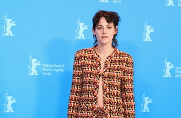 Kristen Stewart'tan Şaşırtıcı İtiraf: Ekranda Kendimi İzlemek Beni Dehşete Düşürüyor 🎬