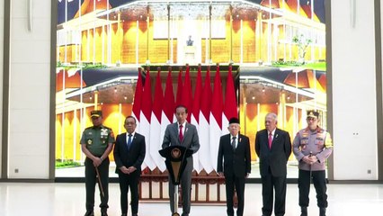 Jokowi Pergi Tinggalkan Wartawan Saat Dicecar Soal Beras