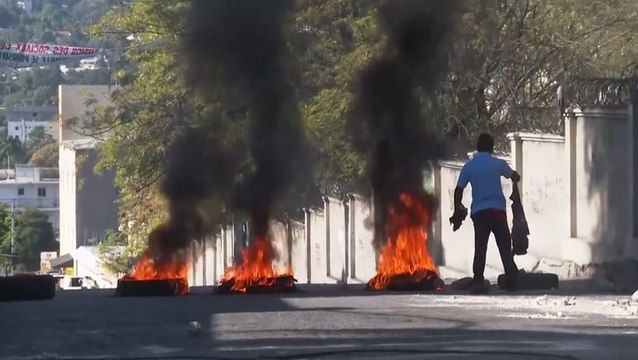 Haiti: Hundreds of inmates escape after armed gangs storm prison