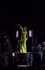 Rihanna grabada con un iPhone 13 Pro Max